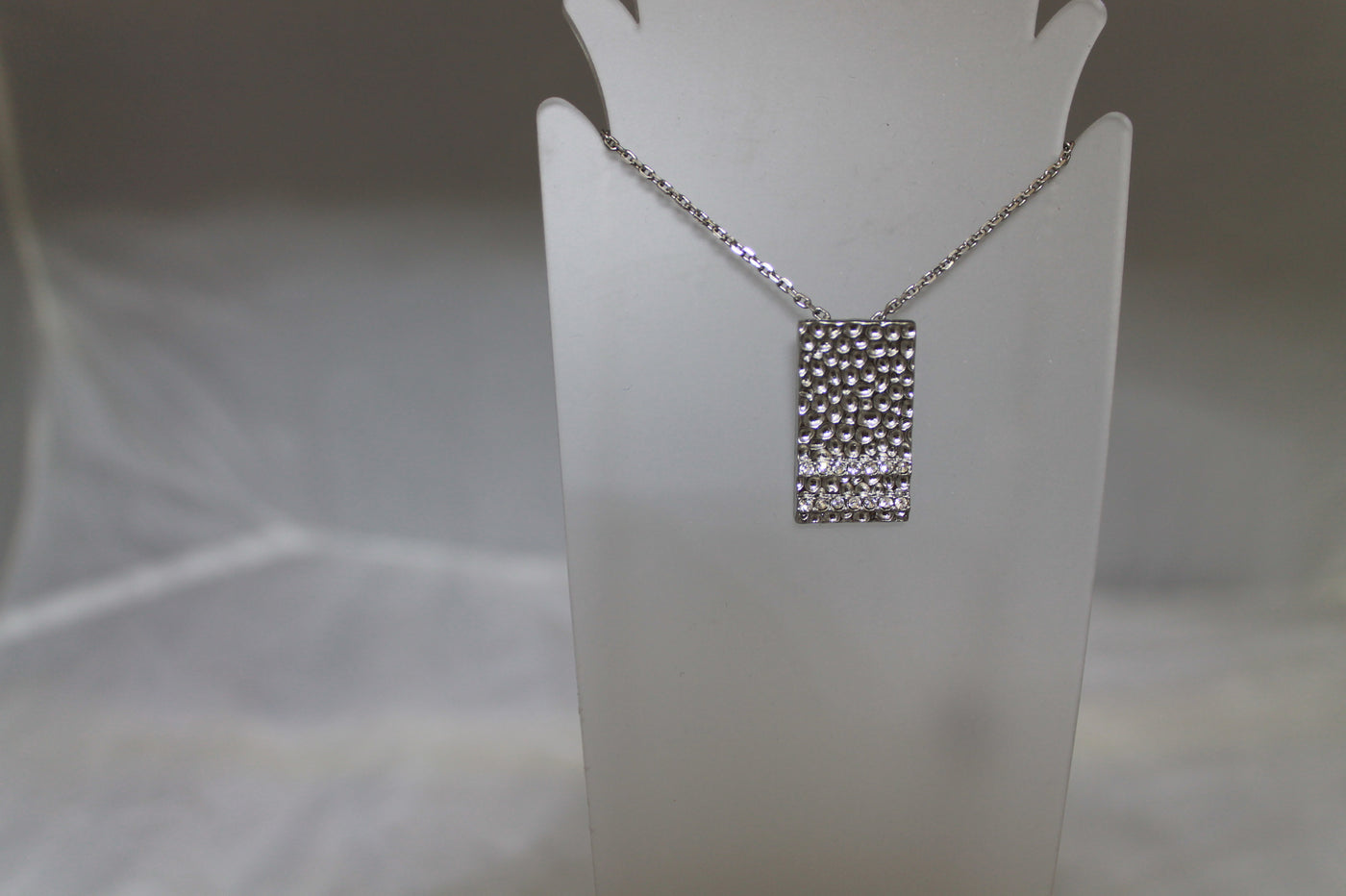 Hammered Rectangular Plate Crystal Pendant Necklace