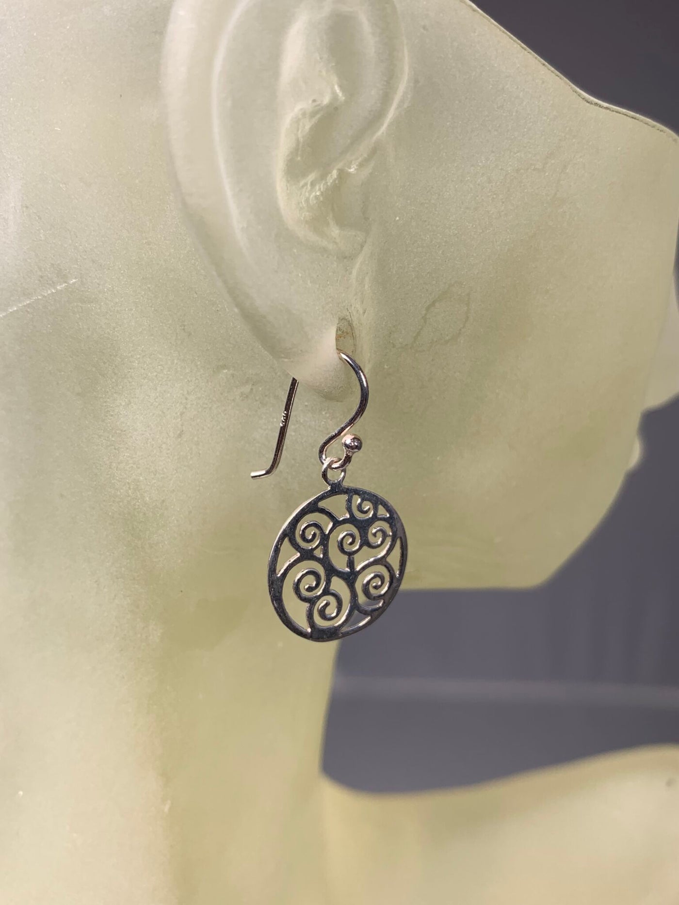 Sterling Silver Round Disk with Filigree Design Dangling Earrings