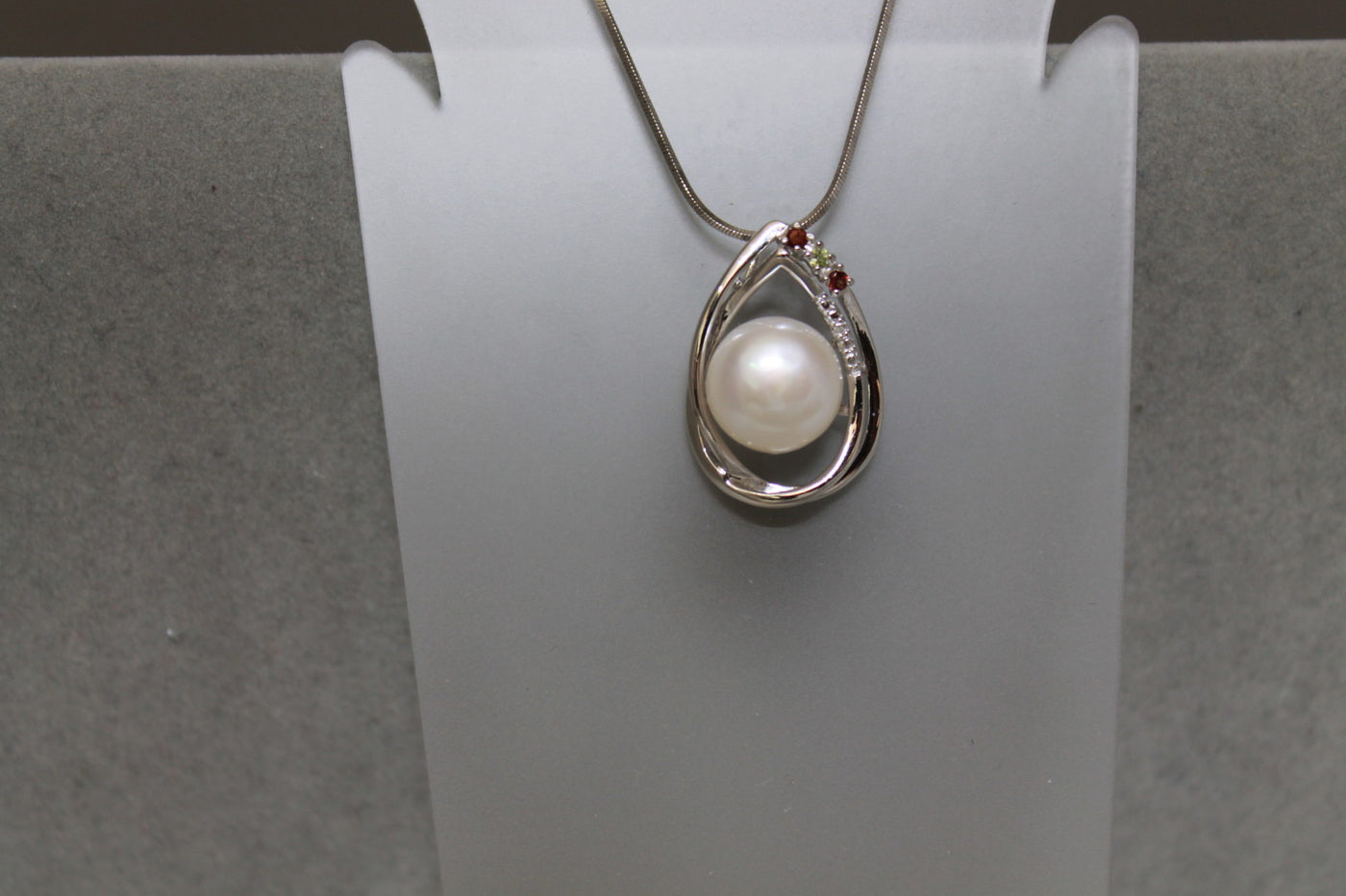 14mm white pearl and gems pendant set in Sterling Silver