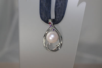 12mm Genuine Round Pearl with Garnet Peridot Accent Pendant in Silver
