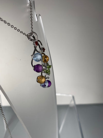Garnet, Peridot and Crystals Pendant Set in Sterling Silver