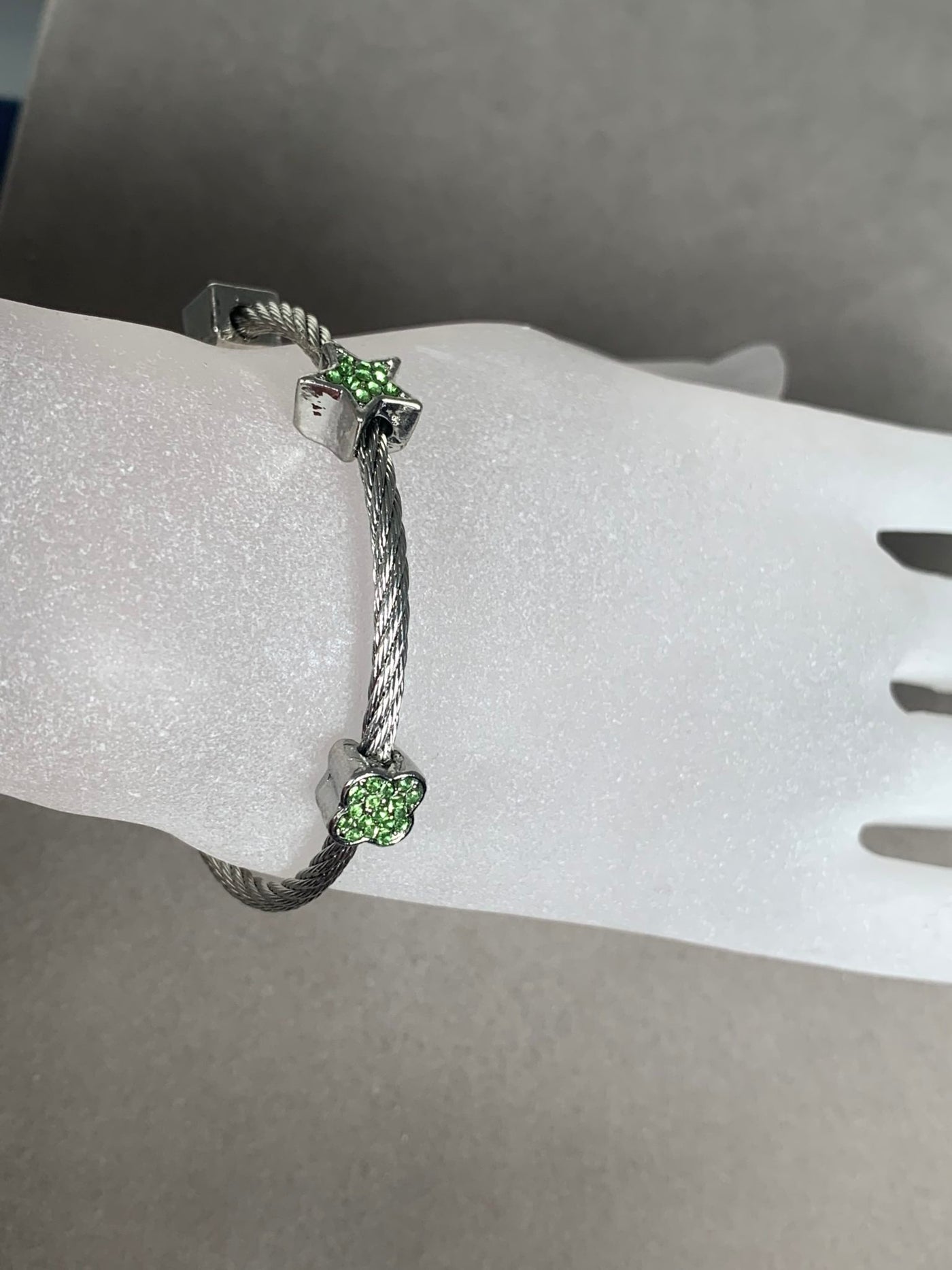 Silver Tone Wire Bangle Bracelet with 3 Green Crystal Motifs