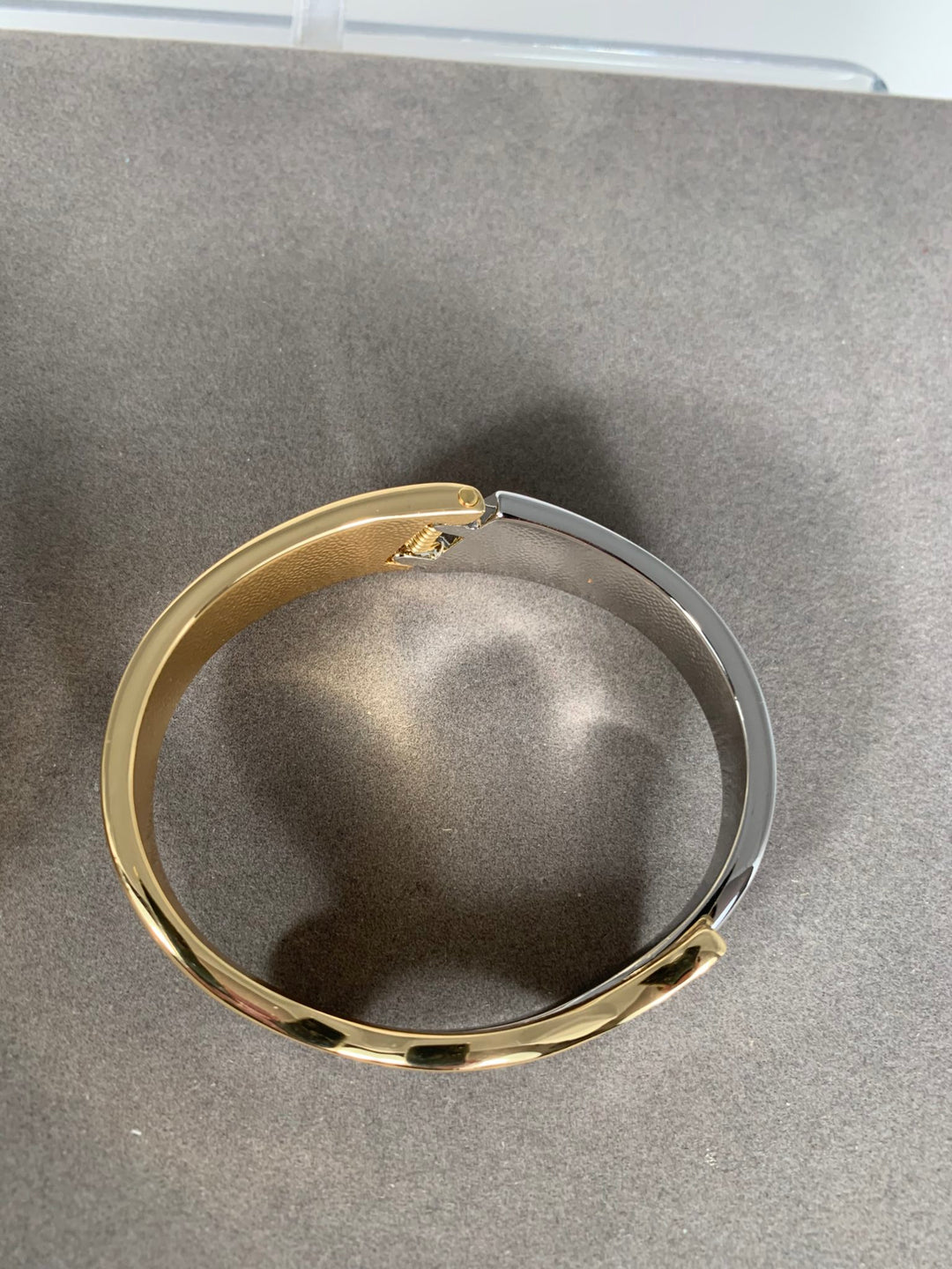 アクセサリー JONA THAN DAY CONTEMPORARY BANGLE JONA THAN DAY CONTEMPORARY BANGLE | Native American Jewelry