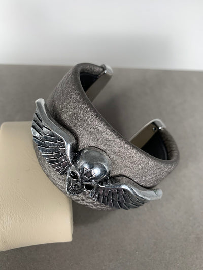 Faux Leather Cuff Bangle Featuring Skull