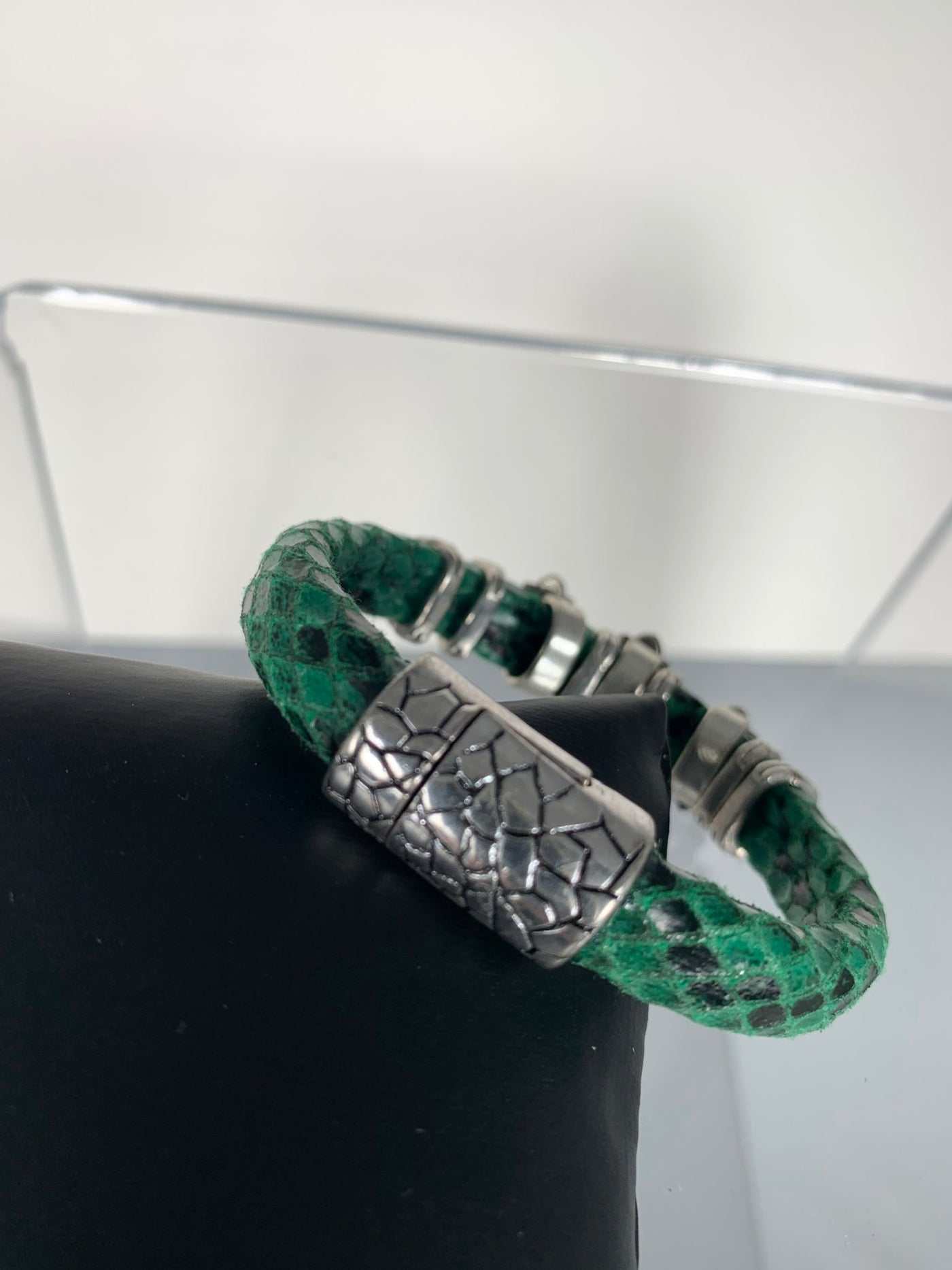 Green Snake Skin Band Bracelet Featuring Fleur De Lis Motifs