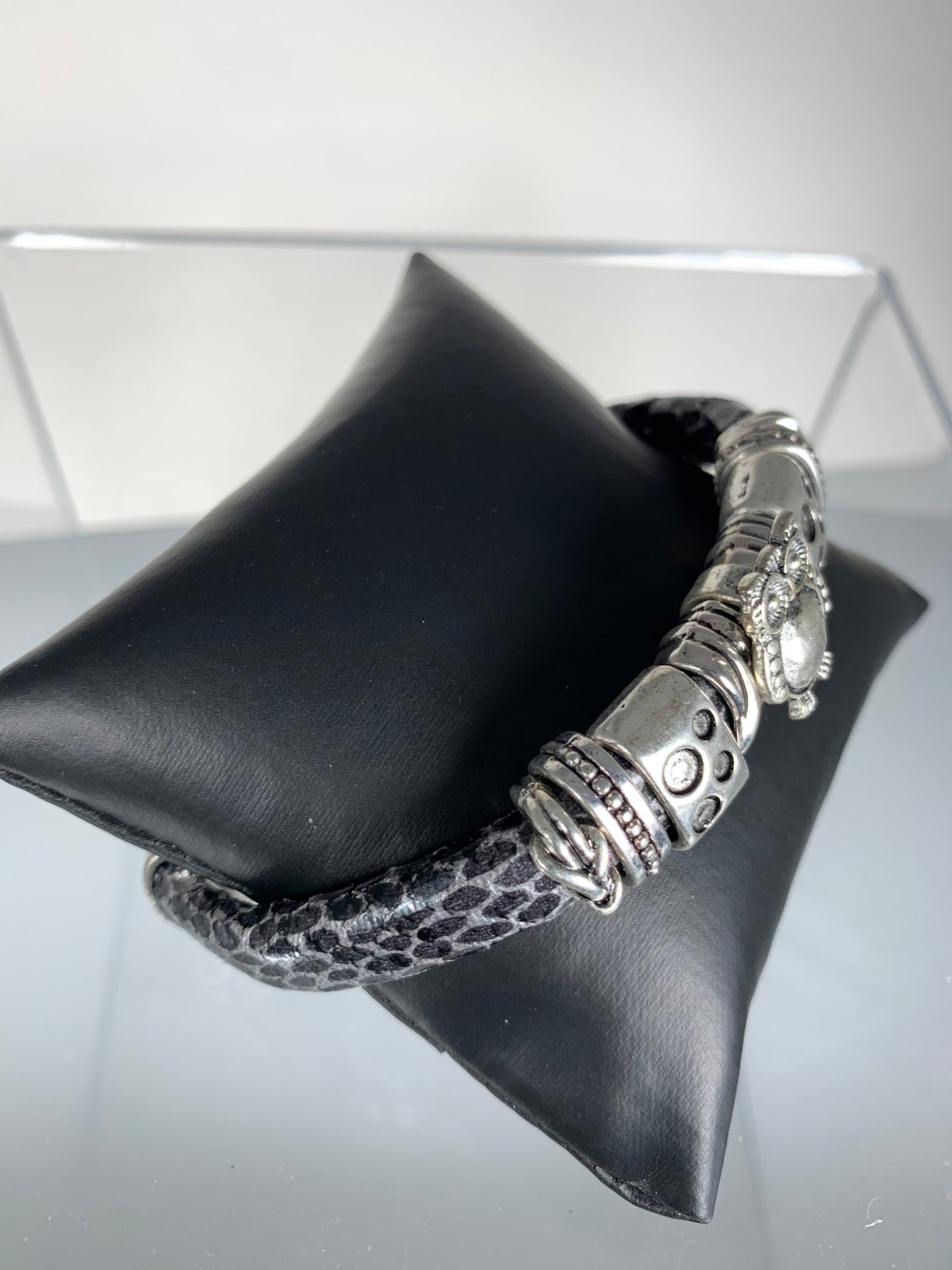 Gray Faux Snake Skin Band Bracelet Featuring a Wise Owl