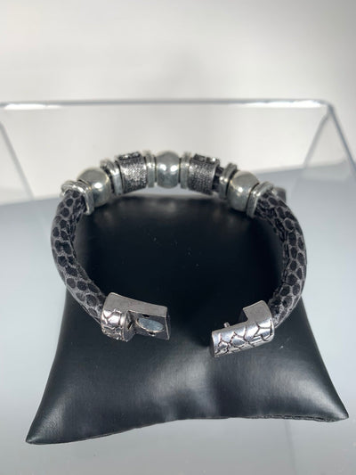Gray Faux Snake Skin Band Bracelet with Sparks