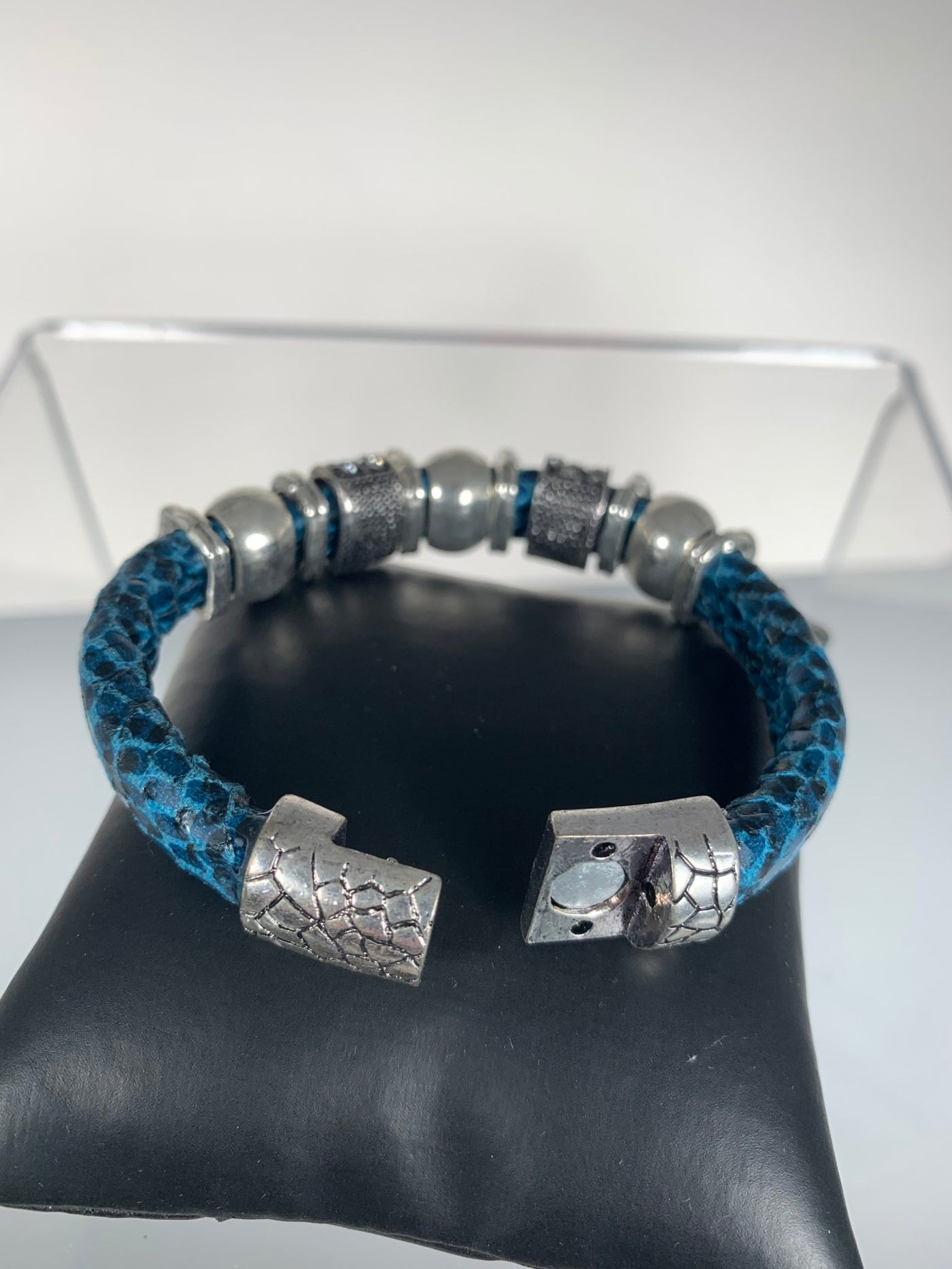 Blue Faux Snake Skin Band Bracelet with Sparks