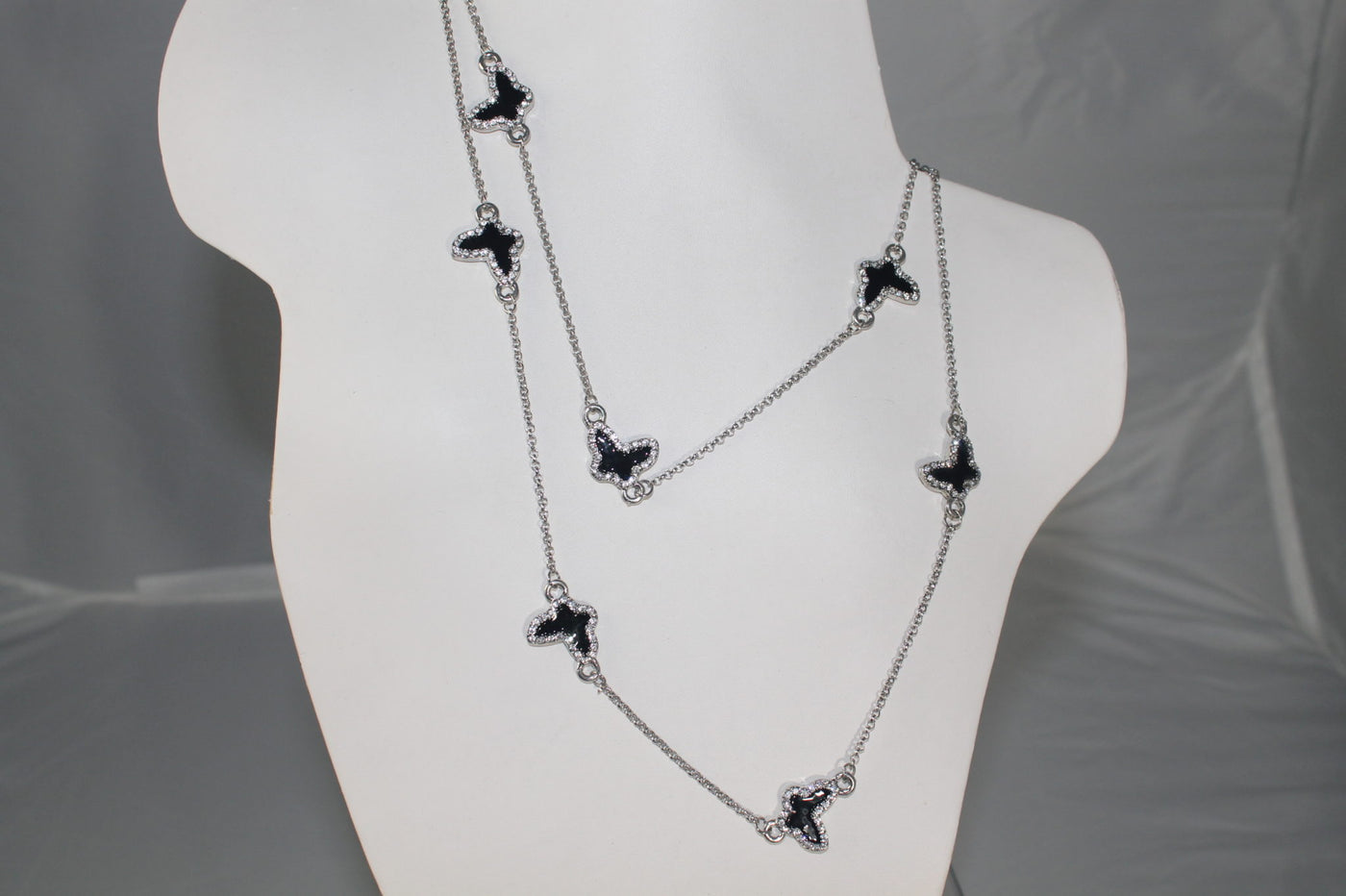 Fashion Sectional Chain Necklace with Butterfly Motifs